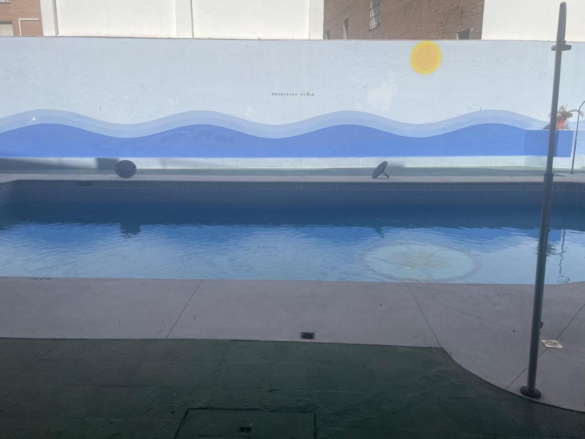 Exclusivo Duplex Con Terraza En Sevilla Luaran gambar