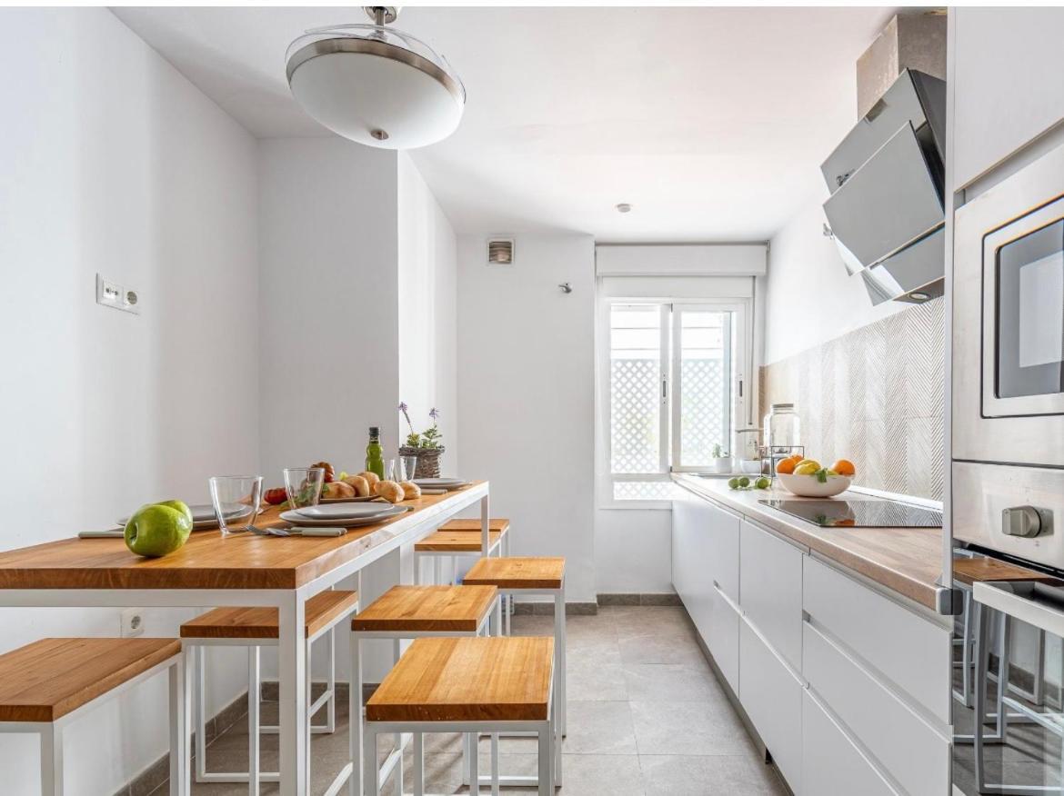 Exclusivo Duplex Con Terraza En Sevilla Luaran gambar
